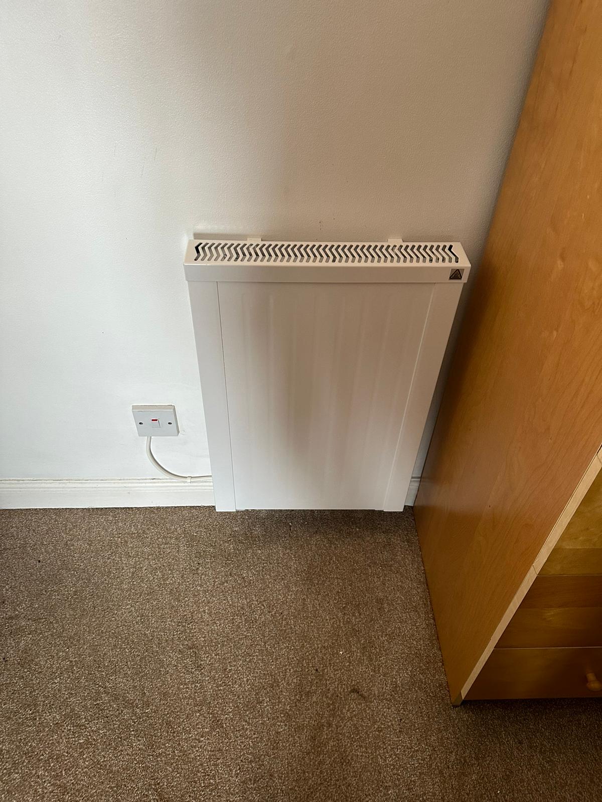 Aluminium 800w Wall Mounted Electric Radiator - Standard