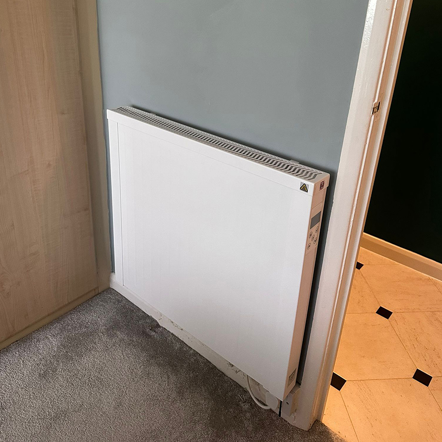 Aluminium 1600w Wall Mounted Electric Radiator - Standard